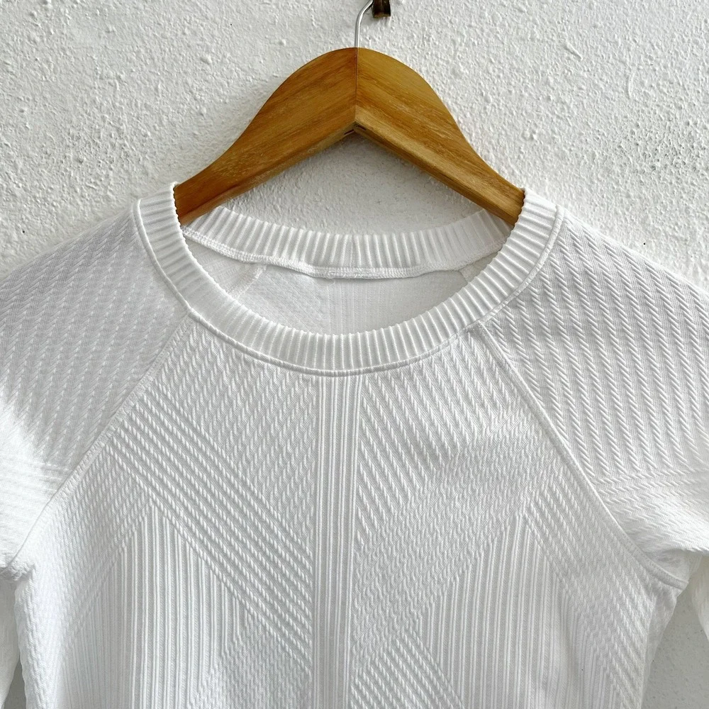LULULEMON Rest Less Pullover No Size Tag Check Measurements